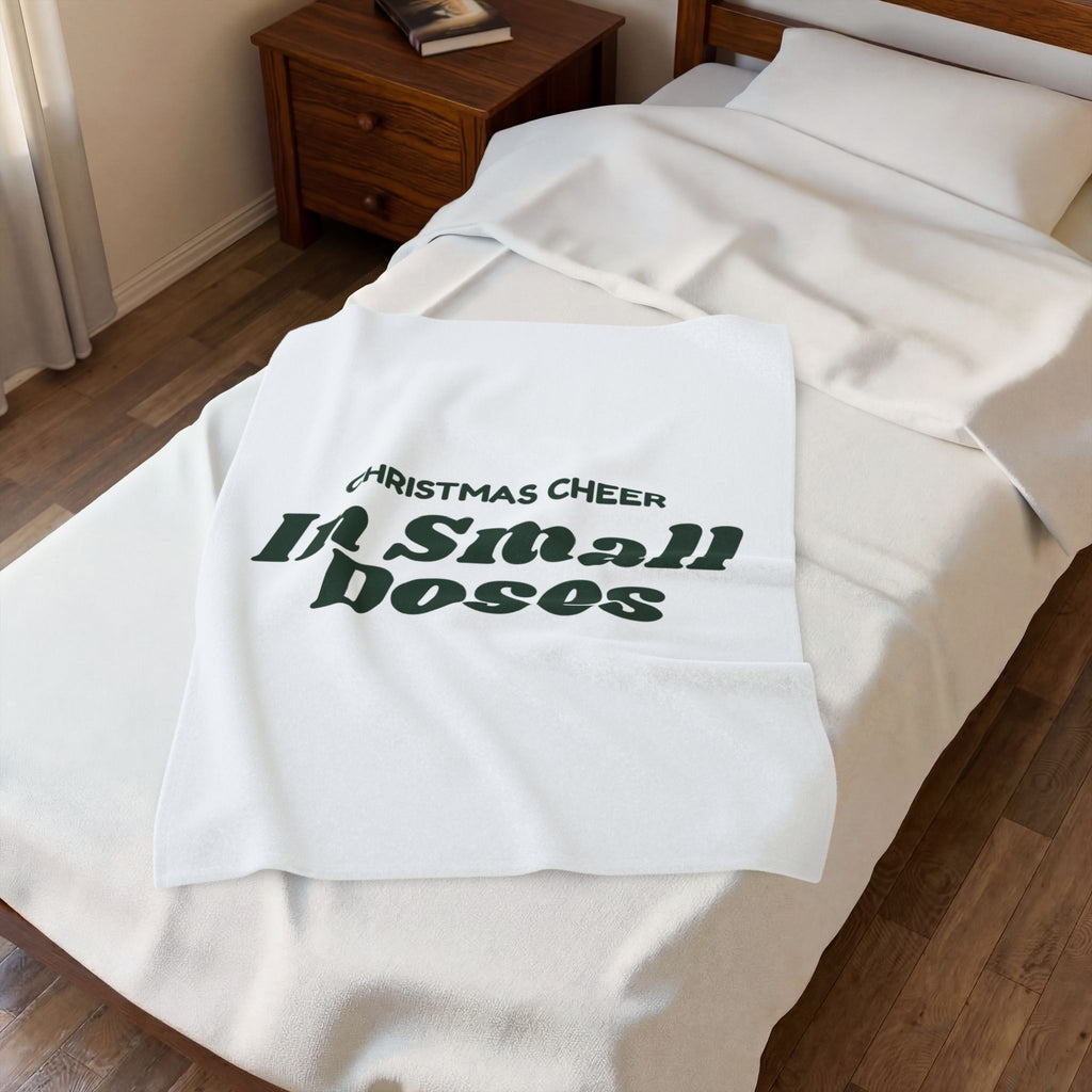 Funny Introvert Christmas Throw Blanket Christmas Cheer In Small Doses