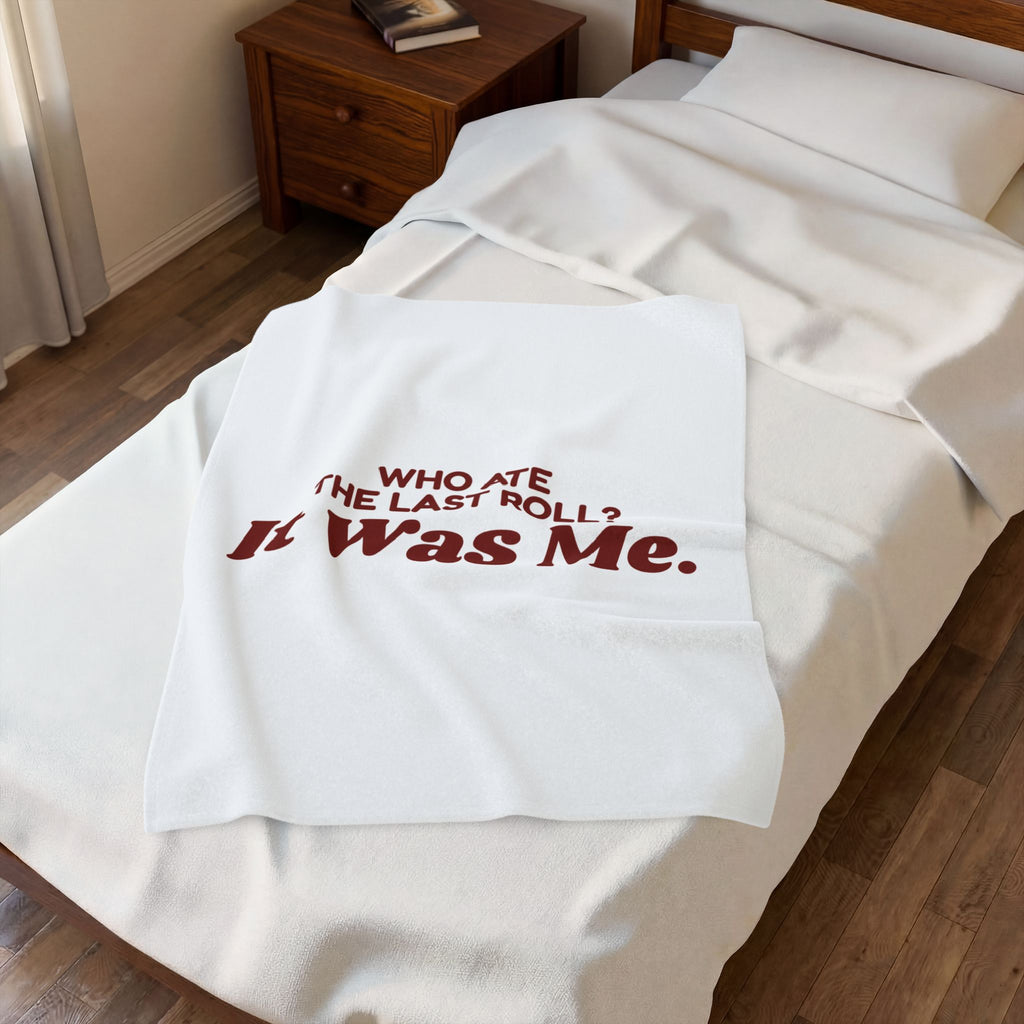 Funny Family Christmas Throw Blanket Who Ate The Last Roll It Was Me